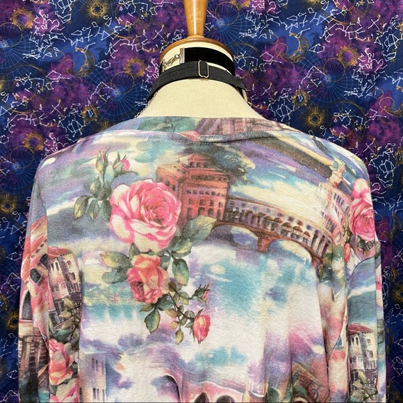 🌈 Lovely Vintage romantic roses top - Picture 6 of 11